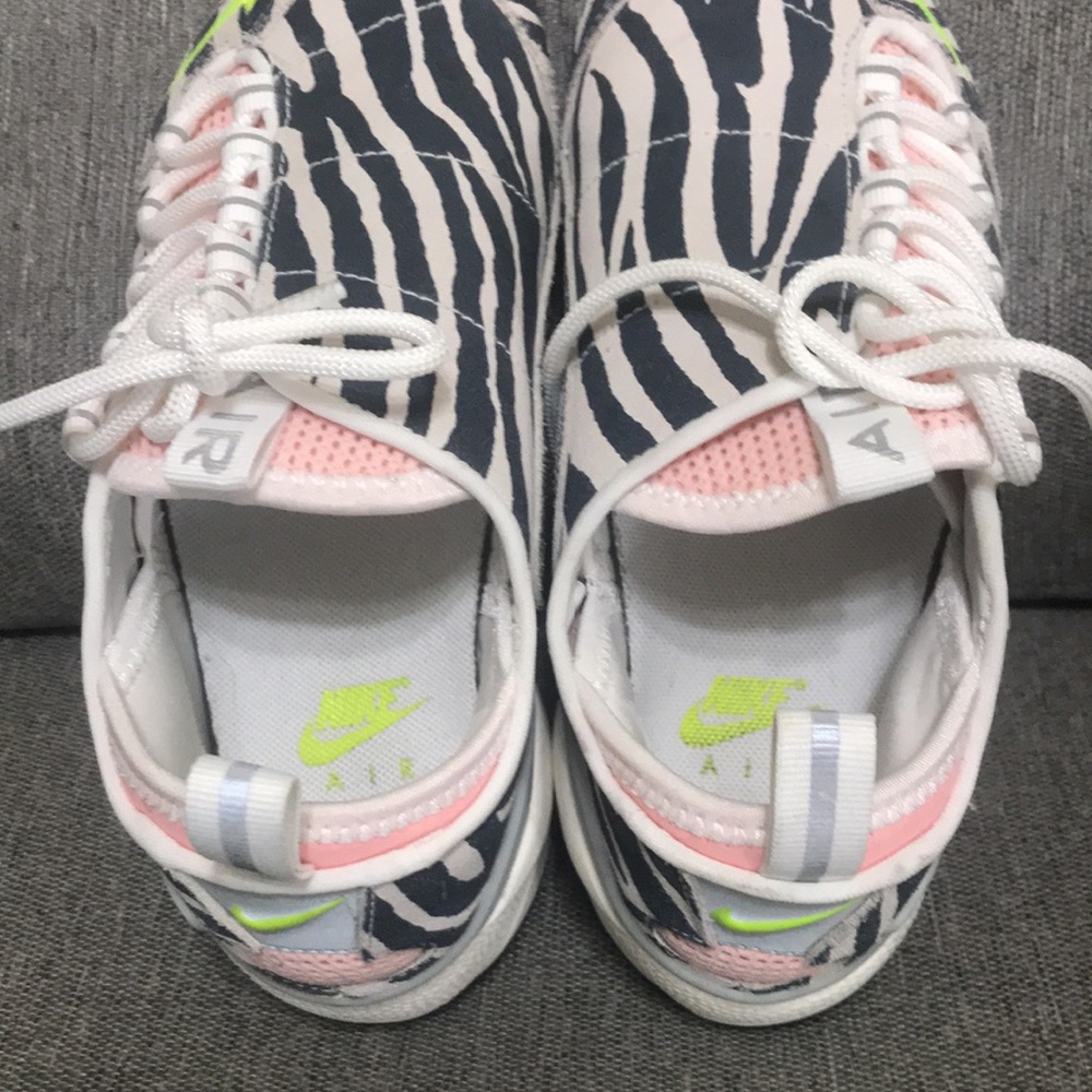Nike X Olivia Kim Air Footscape No Cover Zebra Print Shoes - Picture 10 of 10
